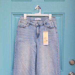 NWT Risen Jeans Wide Leg Jeans